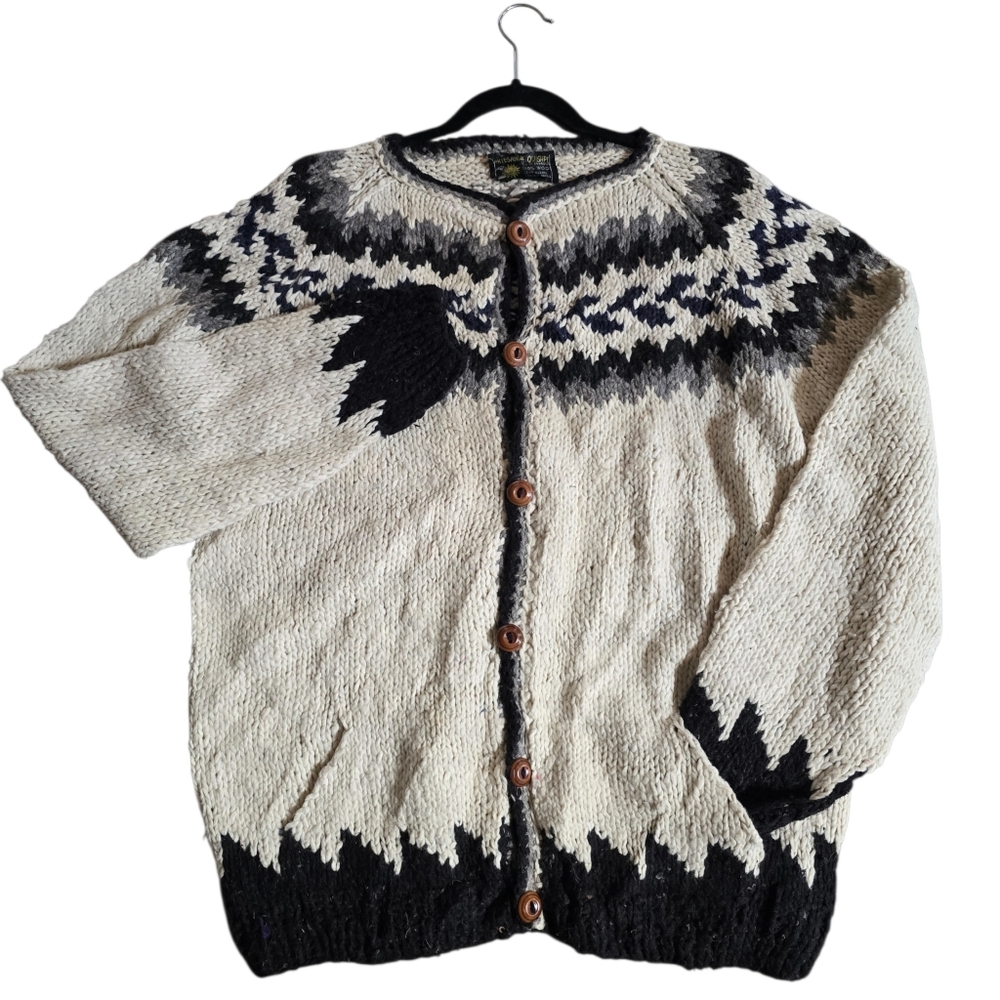 Vintage Artesanias Quishpe Ecuador 100% Wool  Hand Made Cardigan Sweater Medium
